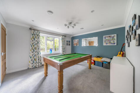 1357500-9-68d2d69...