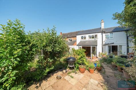Rear cottage garden