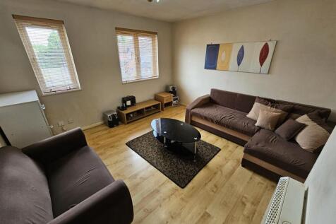 Living Room.jpg