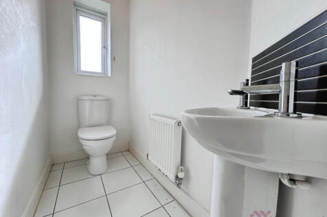 Salisbury Avenue, Bolton, BL1 photo 3