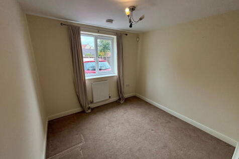 Gawber Road, Barnsley , South Yorkshire, S75 2AN photo 5