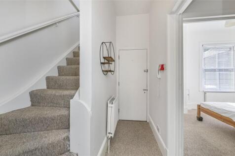 Gauden  Road, Clapham, London, SW4 photo 4