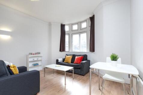 Albion Court E1