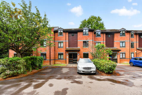 8maplecourtlarge1