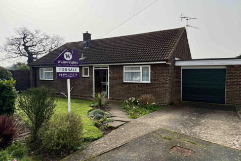 3 Bedroom Detached Bungalow For Sale