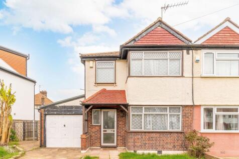 New Malden, KT3 - property photo