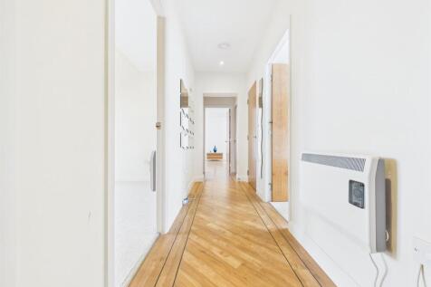 Light And Spacious Hallway