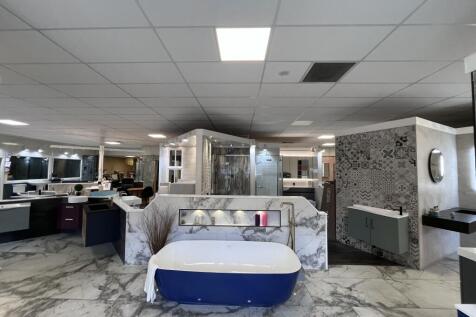 Showroom to rent Image 6