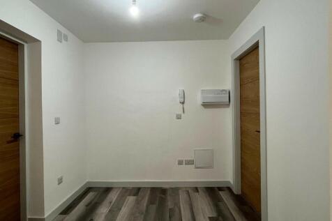 Flat 6 West Bars, Chesterfield, Derbyshire, S40 photo 4