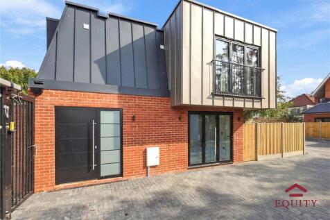 Holmesdale, Waltham Cross, EN8 photo 4