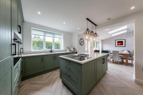 67 High Street-001.jpg