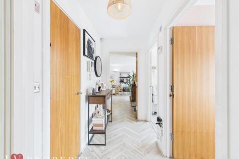 CAM05016G0-PR0058-ST