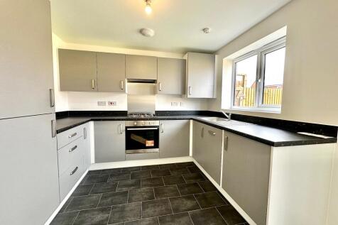 Hazel Drive, Walsall, WS3 photo 4