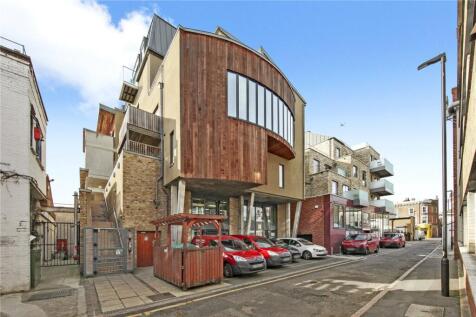 property in Carpenters Place, 
Clapham, SW4