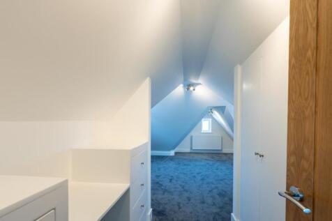 Principal Dressing Area.jpg