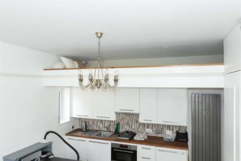 5 64 Richmond rd_5.JPG