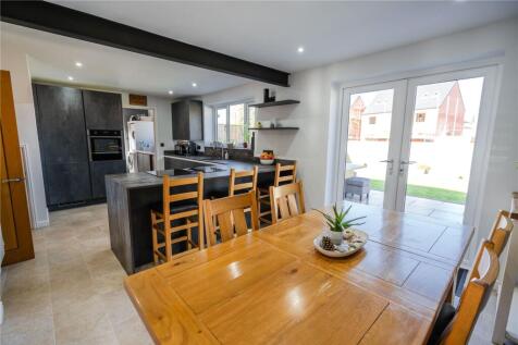 Kitchen Diner (3)