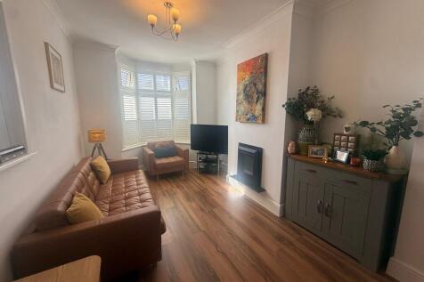 30, Peel Green Road, Eccles, Salford photo 3