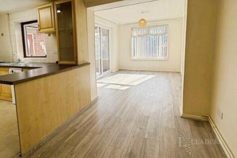 Drayton Avenue, Stratford-upon-Avon, Warwickshire, CV37 photo 4