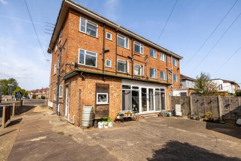 56 Castleton Boulevard (Skegness)-5