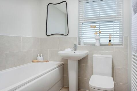 Constable Gardens Hadley bathroom