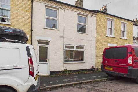 CAM02545G0-PR0579-STILL013