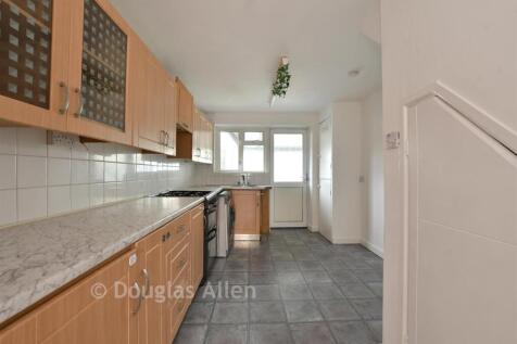 Kitchen/ Breakfast Room