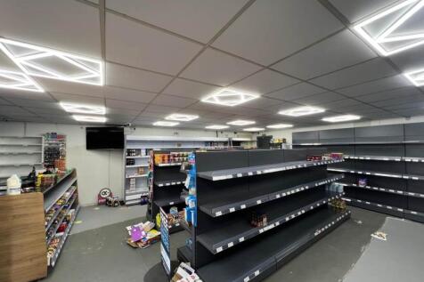Commercial Property to rent Image 8
