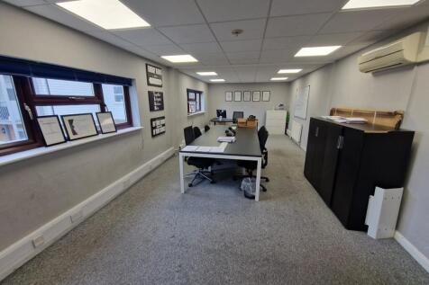 WhatsApp Image 20250311 at 151115_e9fd05ec.jpg