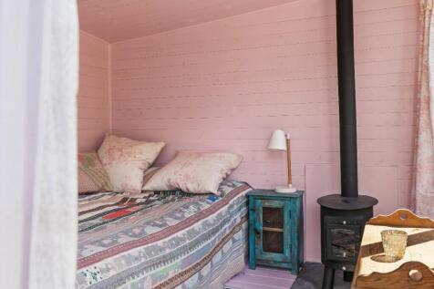 Summerhouse interior