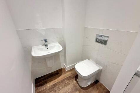 Crossland Gardens, Ellesmere Port, Cheshire West And Chester photo 4