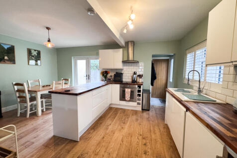 20251218_105006195_iOS