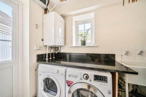 1365652-27-68ee78...