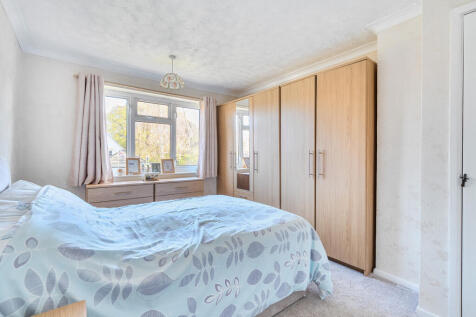 1385252-19-6925a7...