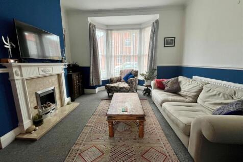 Lounge Area.jpg