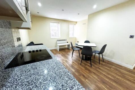 Brunswick Court, Leeds photo 2