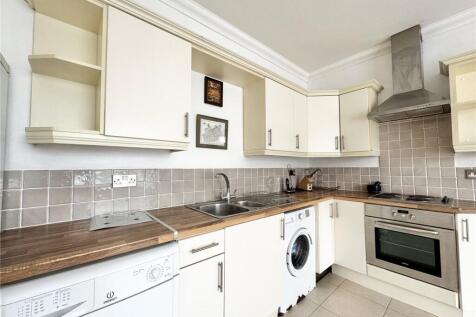 Penn Hill Avenue, Lower Parkstone, Poole, BH14 photo 3