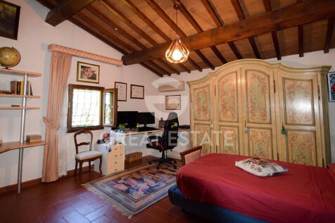 Interno