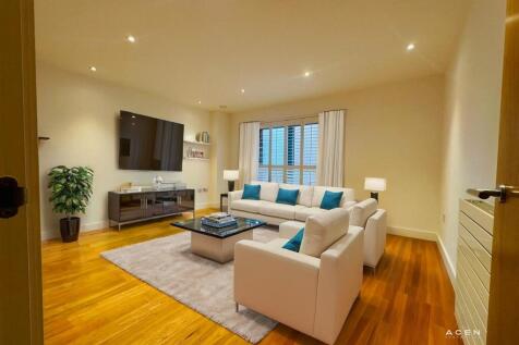 IMG_0565 - Living Room - Standard - 5.jpeg