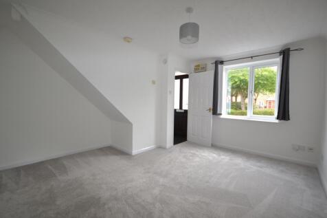 Newbridge Oval, Emerson Valley, Milton Keynes, Buckinghamshire, MK4 2JG photo 4