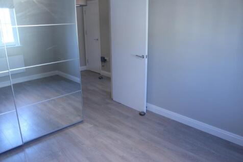 Tenby Grove, Milton Keynes, Buckinghamshire, MK4 photo 4