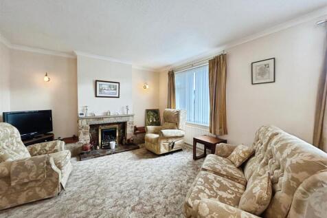 cda17797--4970-942F-2174123914F2-10076-000006E8438