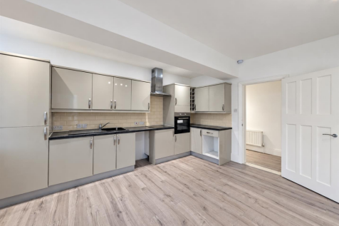 Penfold Road, Clacton-On-Sea, CO15 photo 2