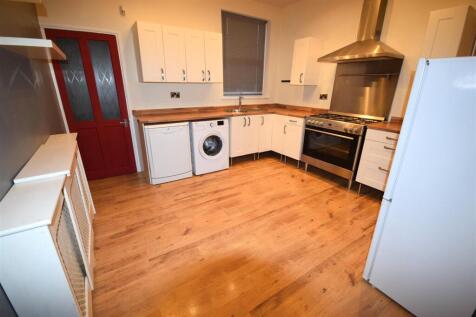 Kitchen .JPG
