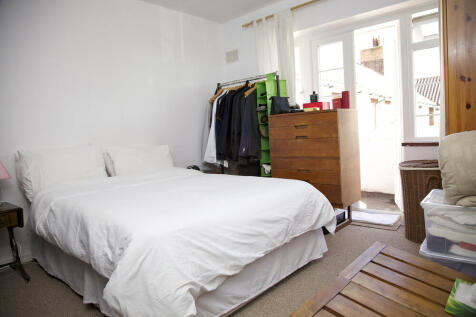 Flat 11, Totham Lodge Richmond Road, SW20 0PF