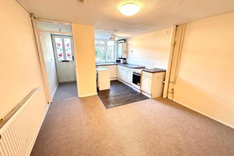 Open plan kitchen dining area