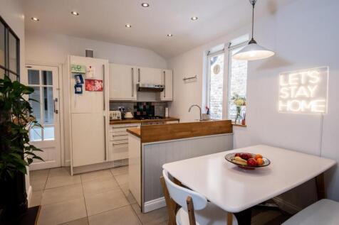 Kitchen.jpg