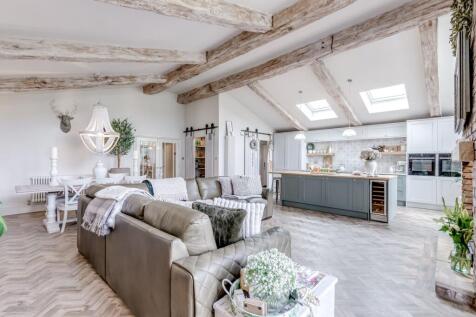 Lounge / Diner / Kitchen