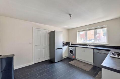 Dover Street,  Chadderton Oldham photo 4