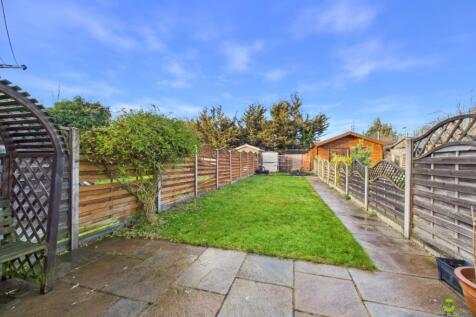 Presented by Robert at EweMove Bexleyheath and Dar